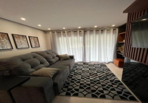 Apartamento novinho e aconchegante, com lareira